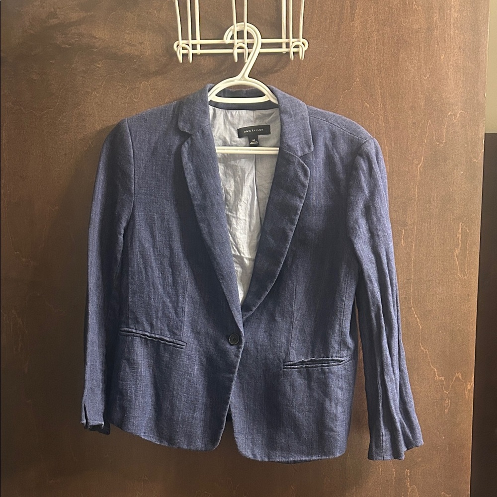 Ann Taylor 100% Linen Blue Blazer